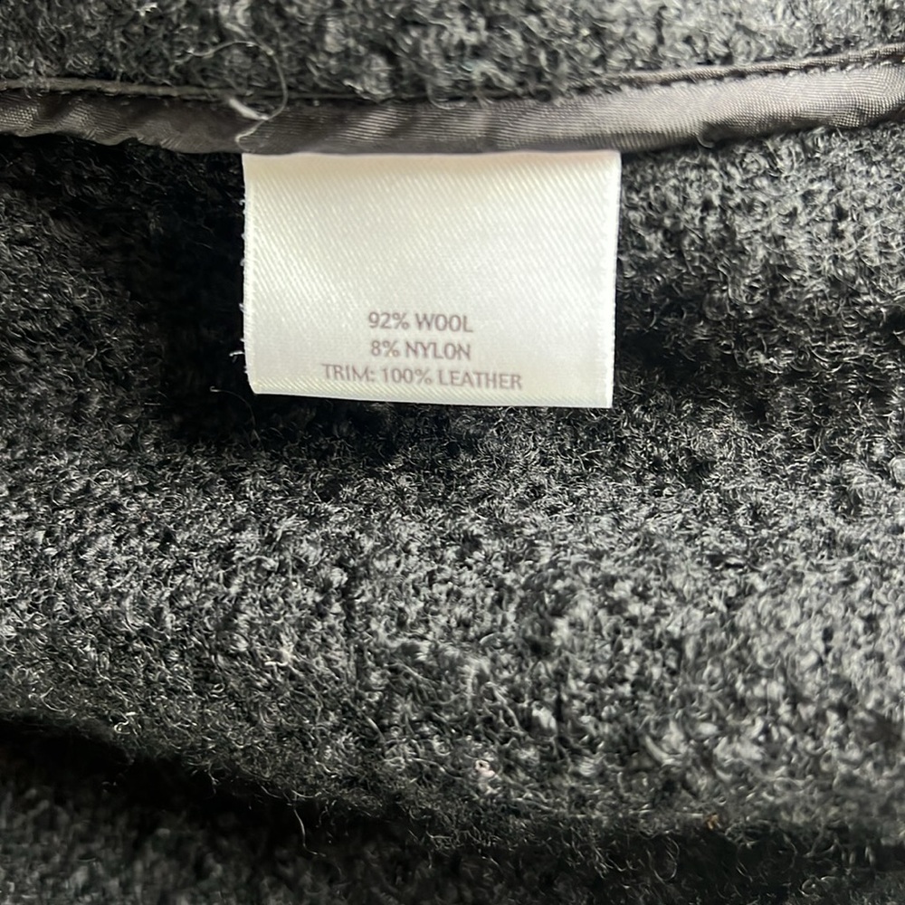 Eileen Fisher black wool boucle jacketed with leather trim - Picture 7 of 7